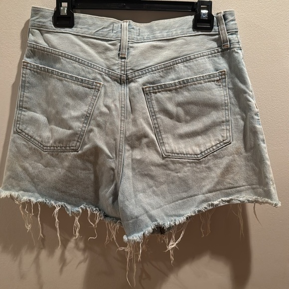 Madewell Light Blue Denim The Mom Jean Shorts 29 - Picture 7 of 7